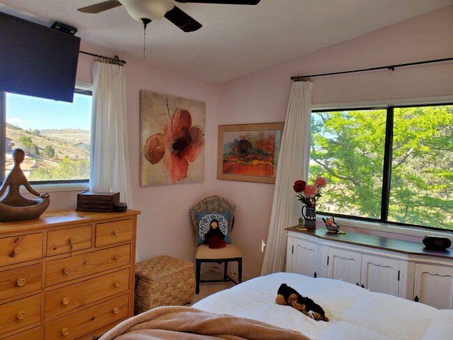 Foto del edificio - 712 Sunrise Blvd