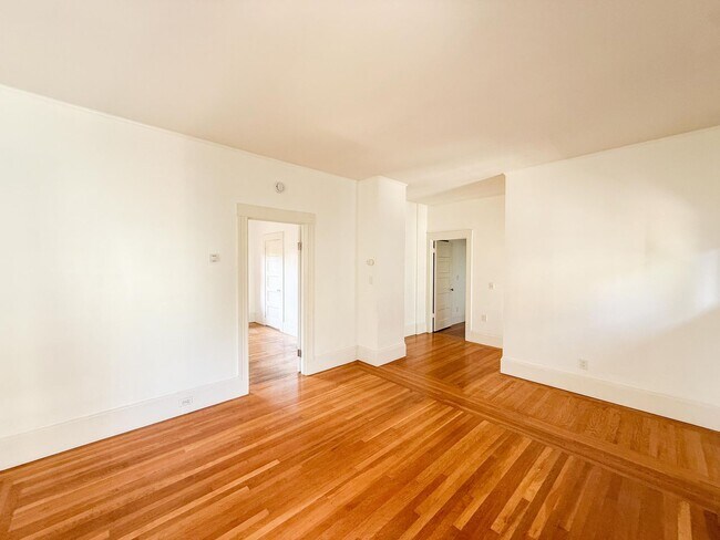 Foto del edificio - 2208 Ward St