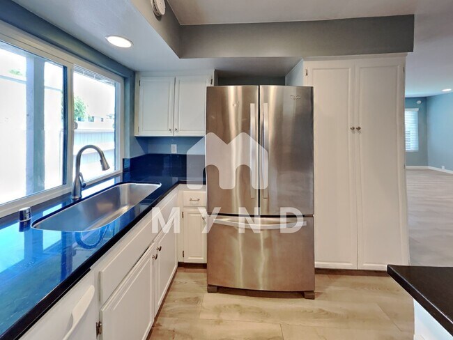 Building Photo - 7732 Camino Noguera