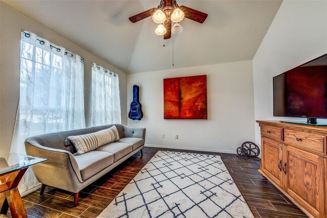 Foto del edificio - 204 Spruce Trail