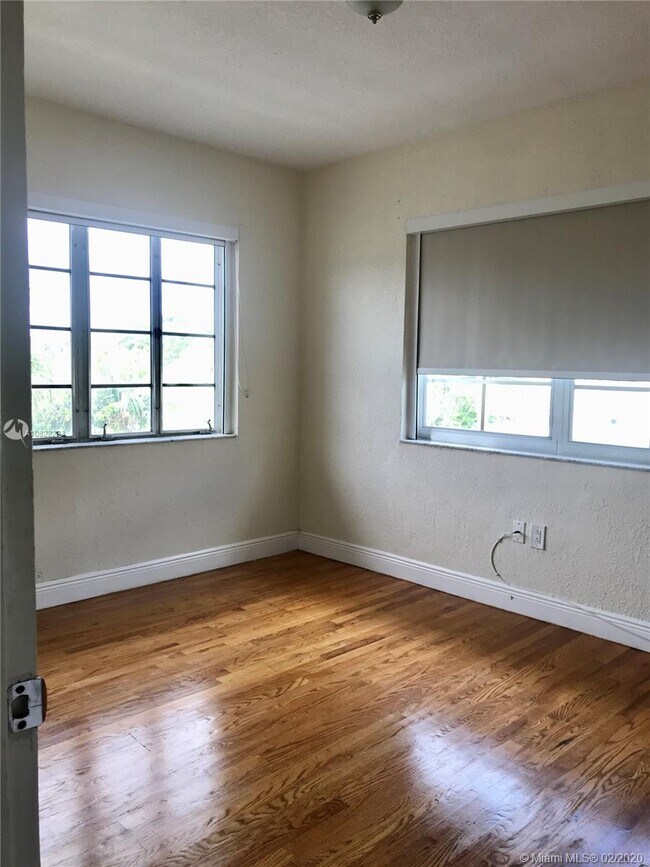 Building Photo - 655 83rd St