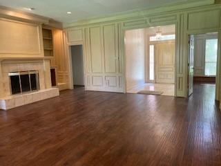 Building Photo - 7107 Debbe Dr