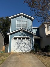 Building Photo - 111 Woodberry Dr