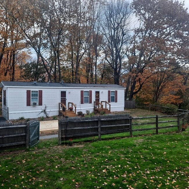 Building Photo - 6 Mt Lebanon St