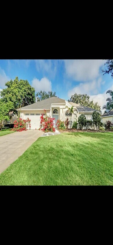 Foto principal - 110 Sunridge Woods Ct