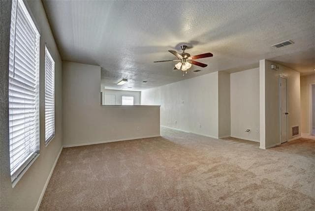 Building Photo - 637 Rosario Ln