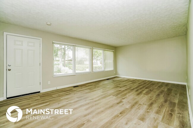 Foto del edificio - 3855 E Mound St