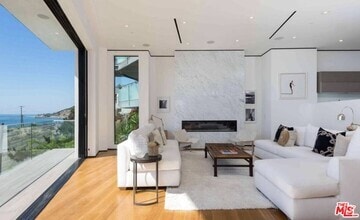 Building Photo - 17816 Porto Marina Way