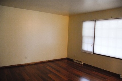 Foto del edificio - 3122 Churchill Dr