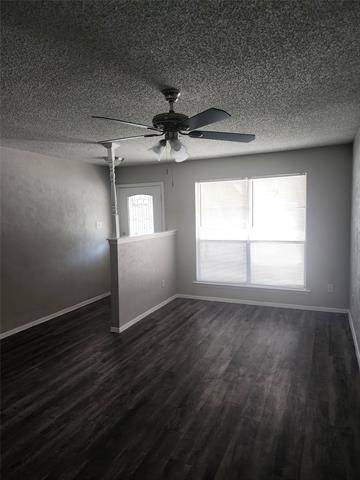 Building Photo - 3425 Royal Crest Dr