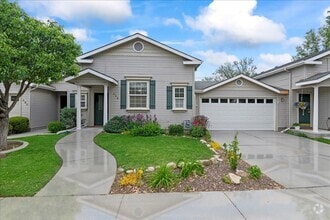 Building Photo - 236 E Masters Ct