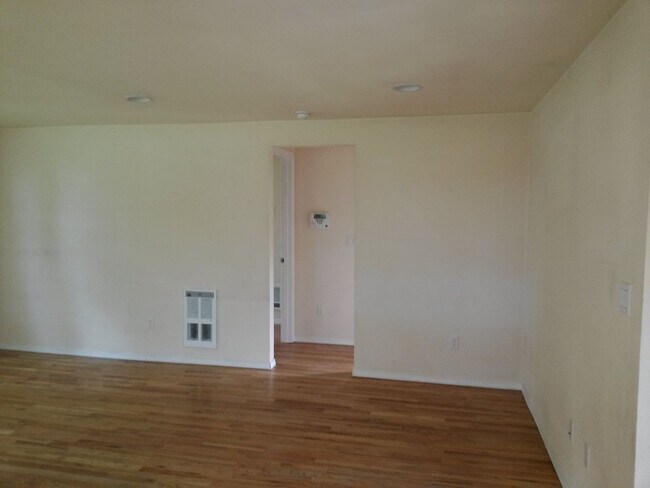 Foto del edificio - Lynnwood Bungalow