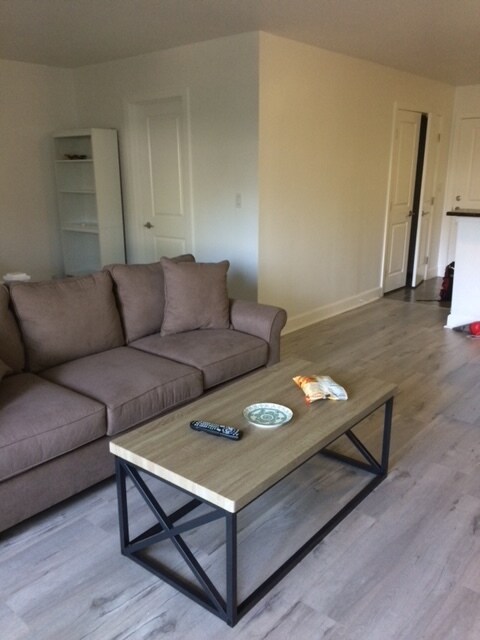 Foto del edificio - 10982 Roebling Ave