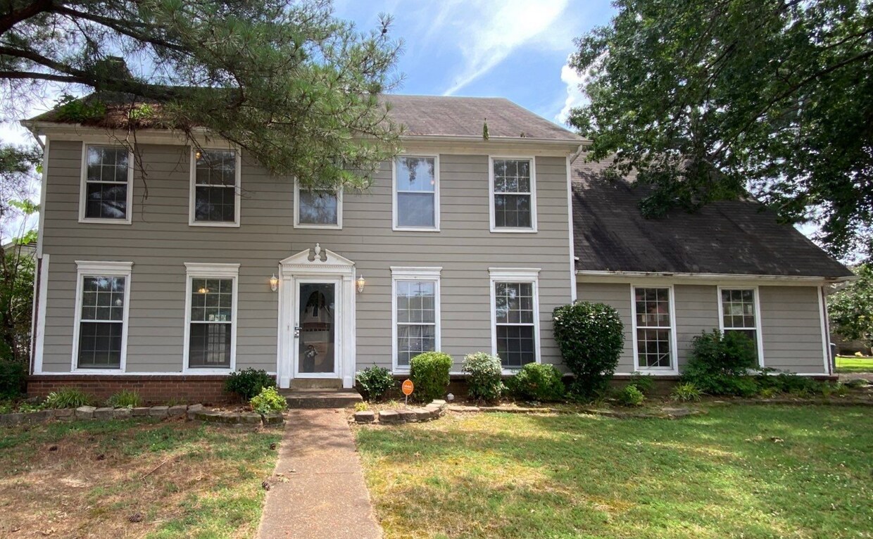 Photo - 8209 Crimson Creek Dr