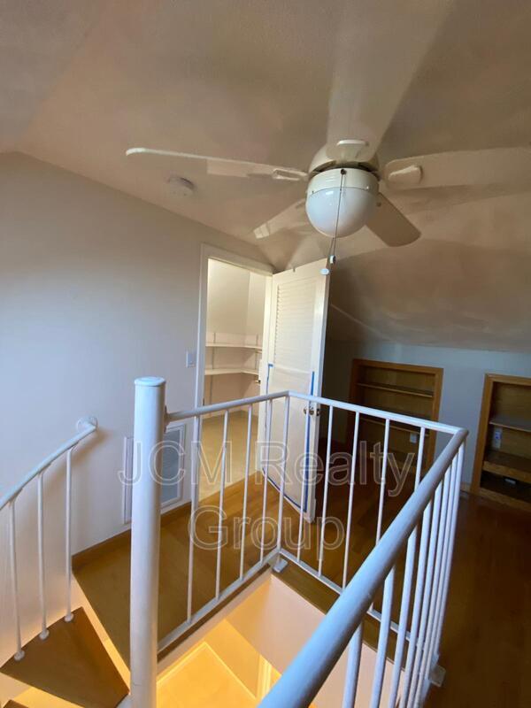 Building Photo - 21 Margin St