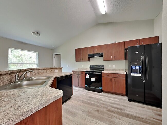 Building Photo - 3584 W Burgandy Dr
