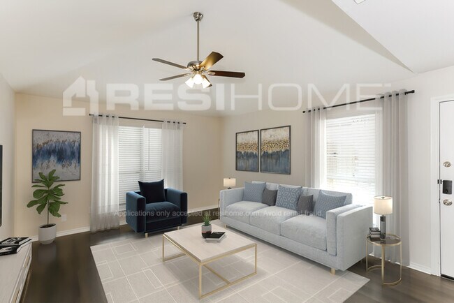 Building Photo - 907 Fairbanks Cir