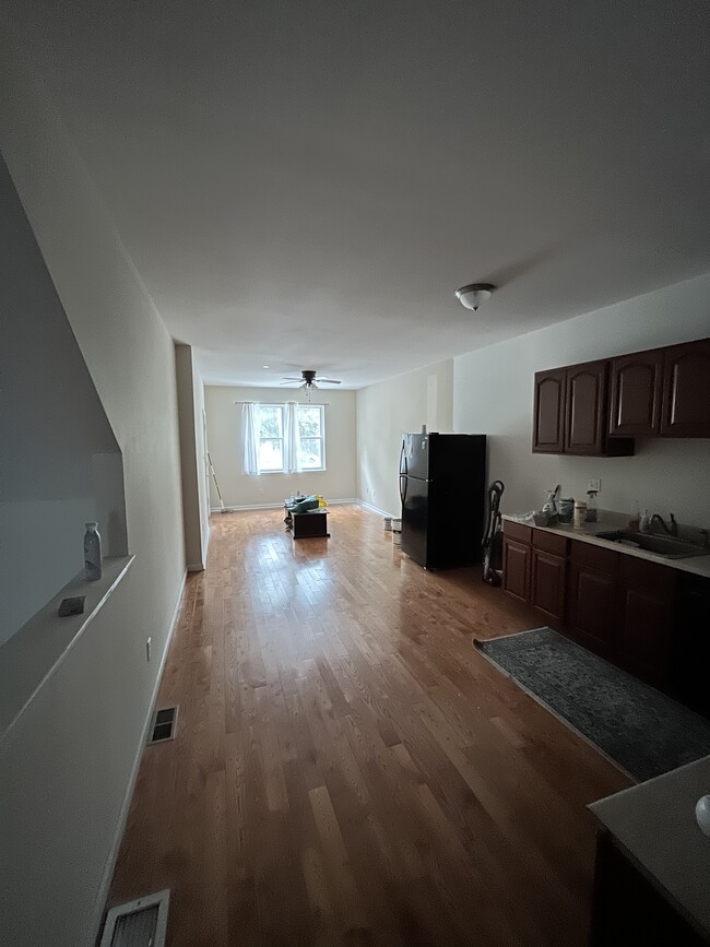 kit/living - 1228 S 45th St Townhome