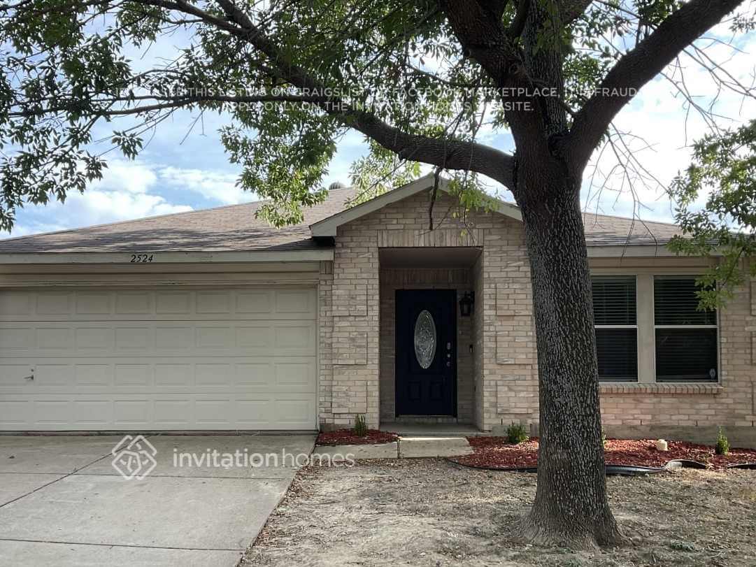 Foto principal - 2524 Shady Grove Ln