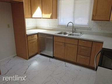 Building Photo - 3 br, 2 bath House - 4240 Carol Ave