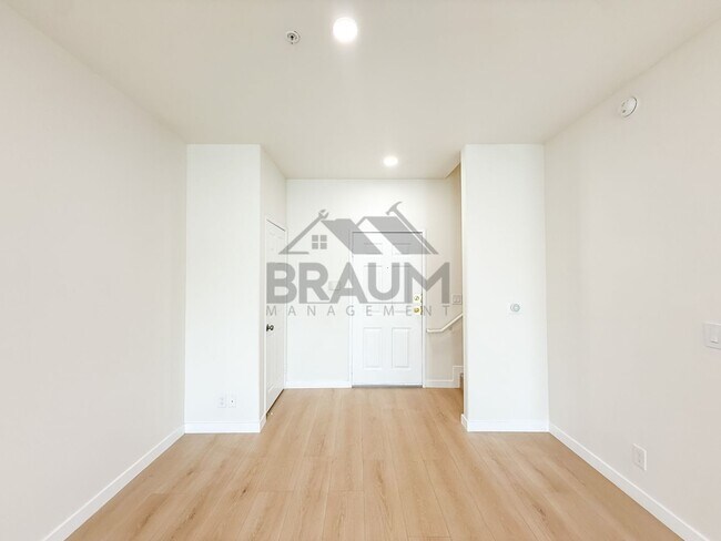 Foto del edificio - 11035 Moorpark St