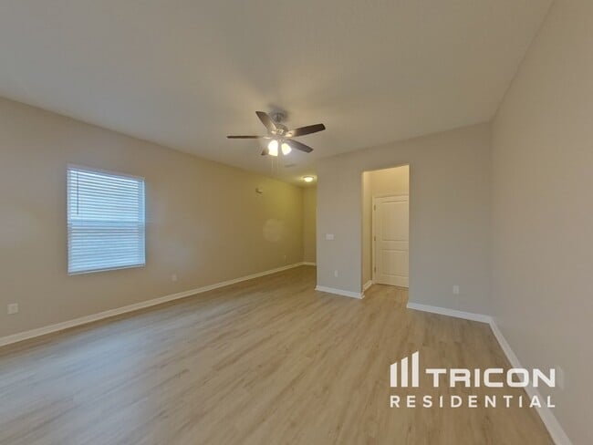 Building Photo - 3842 Saltmarsh Loop