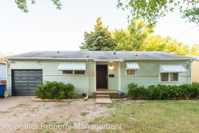 Building Photo - 3 br, 1 bath House - 4503 N Kenosha Ave