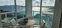 Foto principal - 7900 Harbor Island Dr