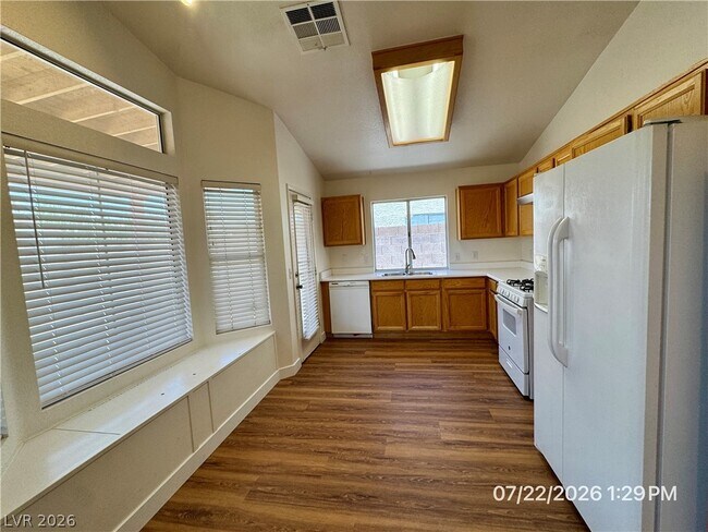 Foto del edificio - 1833 Sierra Hills Way