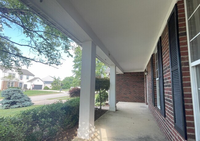 Foto del edificio - 7857 Royal Park Dr