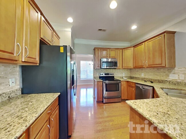 Foto del edificio - 5323 Chandler Oaks Ln