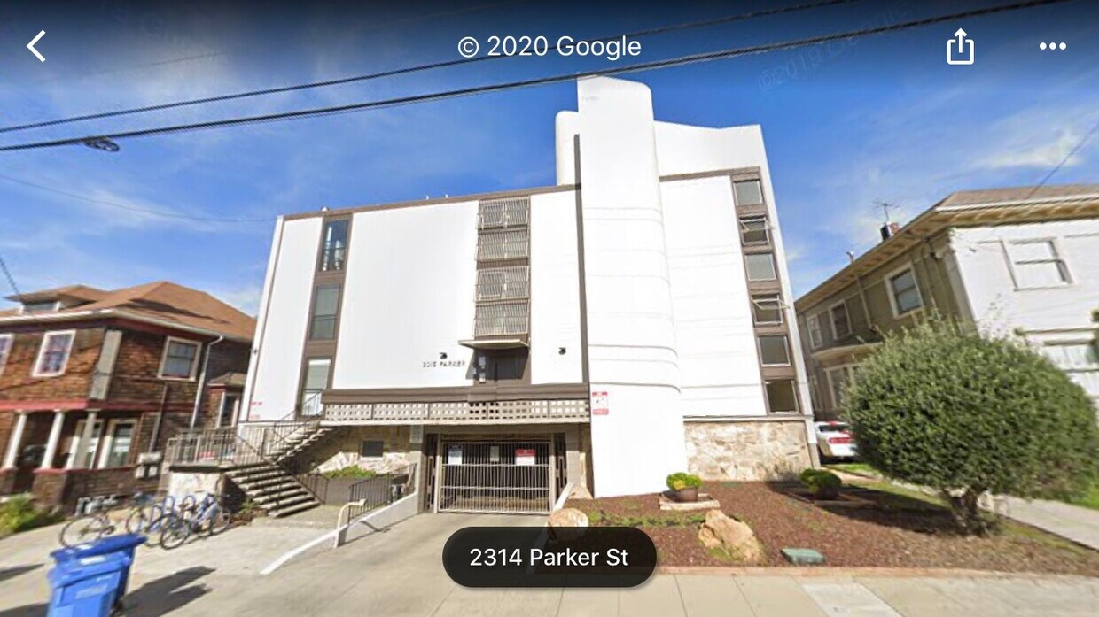 Primary Photo - 2315 Parker St