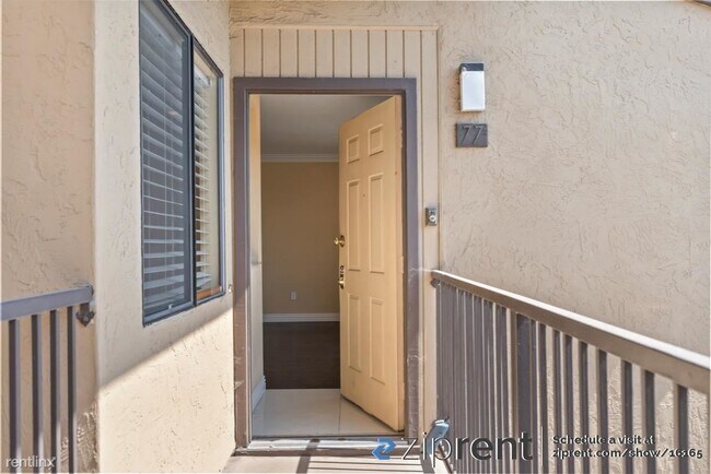 Building Photo - 3 br, 2 bath Condo - 77 Shaniko Common, Fr...