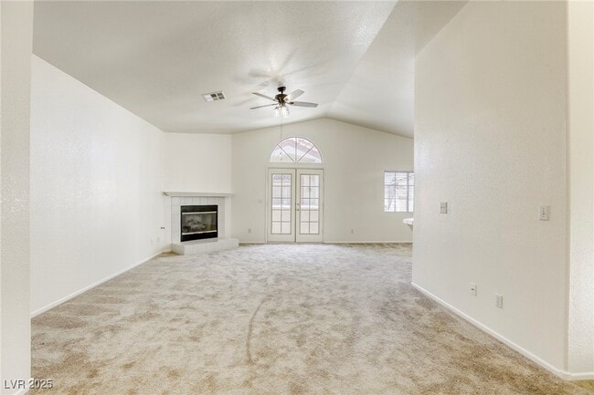 Building Photo - 8301 Boseck Dr