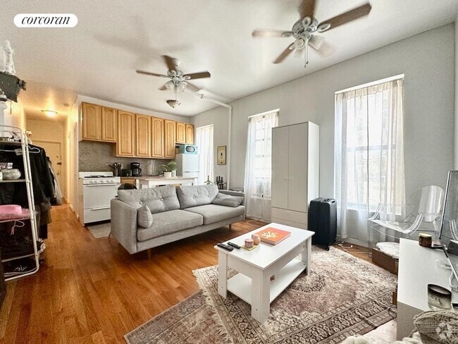 Building Photo - 508 W 136th St