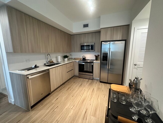 Photo - 610 NE 1st Pl Apartment