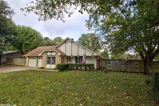 Building Photo - 4102 Monroe Dr