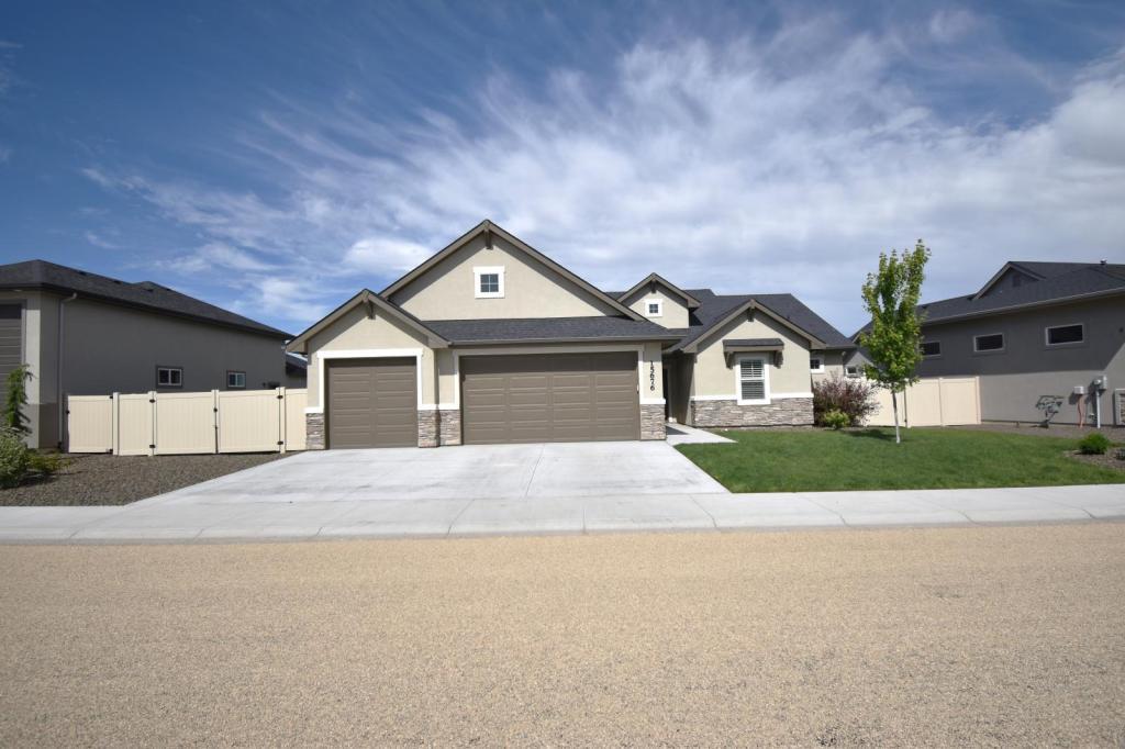 Primary Photo - 15676 Revana Pl