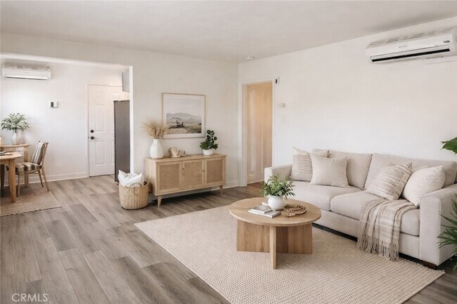 Foto del edificio - 36957 Melrose Dr