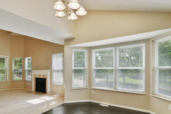 Building Photo - 5210 Jamestown Bay Ct