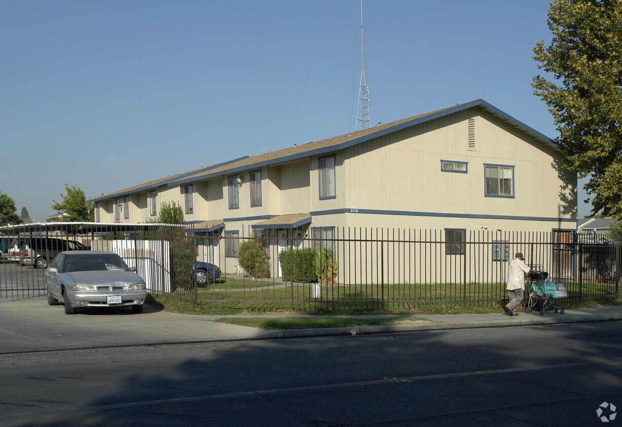 Building Photo - 2318 Martin L King Jr Blvd