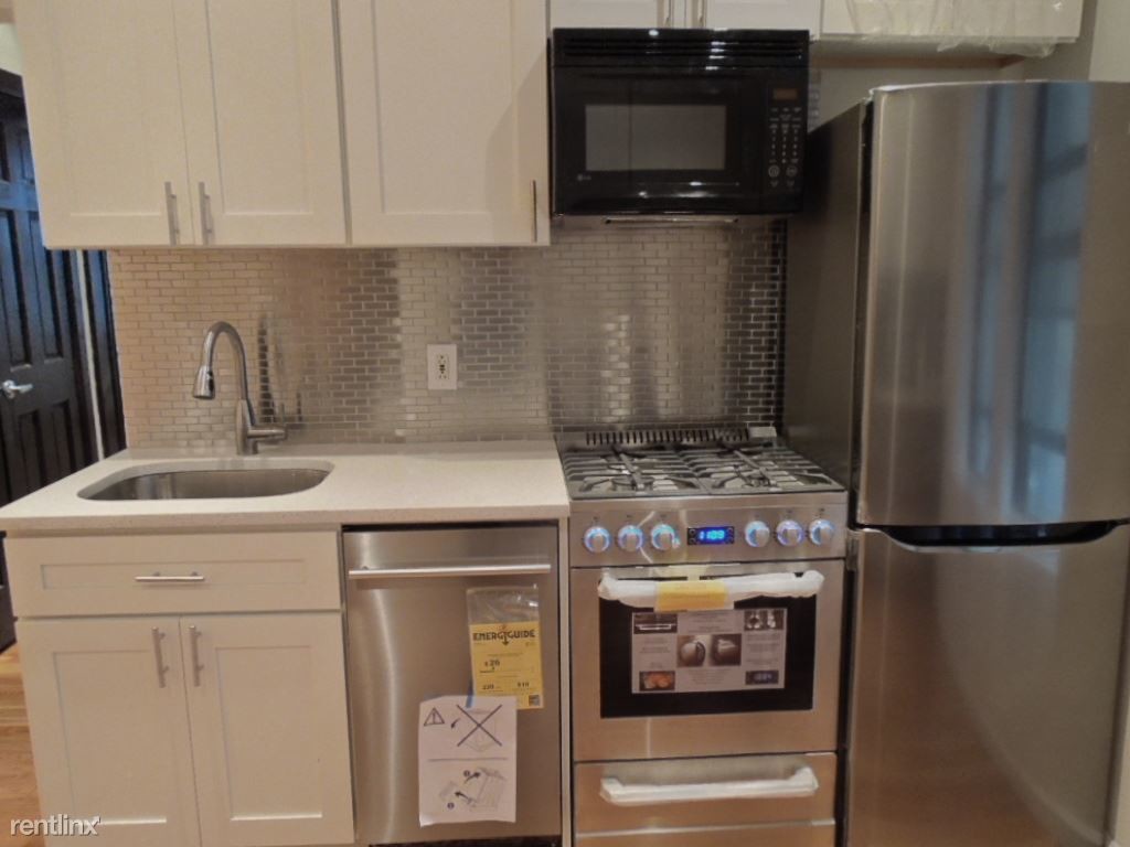 Foto principal - 320 Lincoln Pl