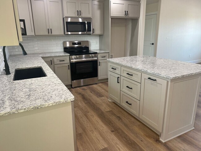 Foto del edificio - Stunning Newly Built 3-Bedroom, 2-Bath Home in Tahlequah, OK!