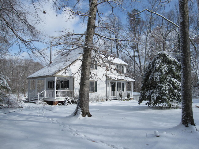 Cottage in Winter - 4661 Kimages Wharf Rd