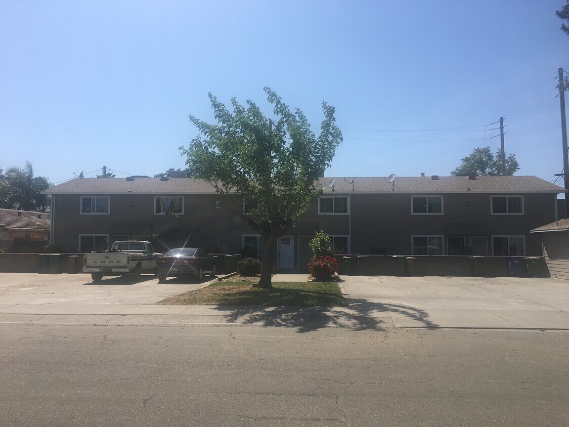 1007 Lloyd St Unit 3, Lodi, CA 95240 Apartments in Lodi, CA
