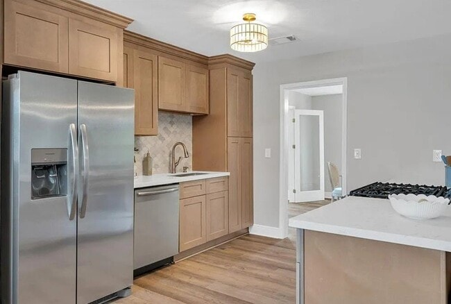 Foto del edificio - 1001 Dumaine St