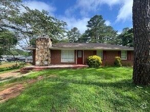 Building Photo - 454 Clara Dr