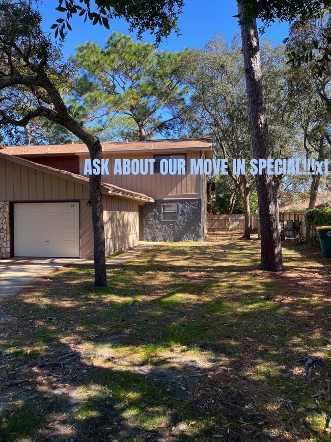 Building Photo - 44 5th St