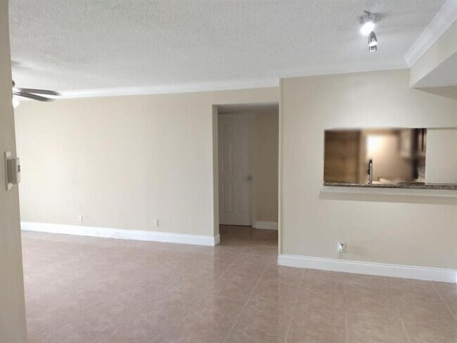 Building Photo - 10781 Cleary Blvd