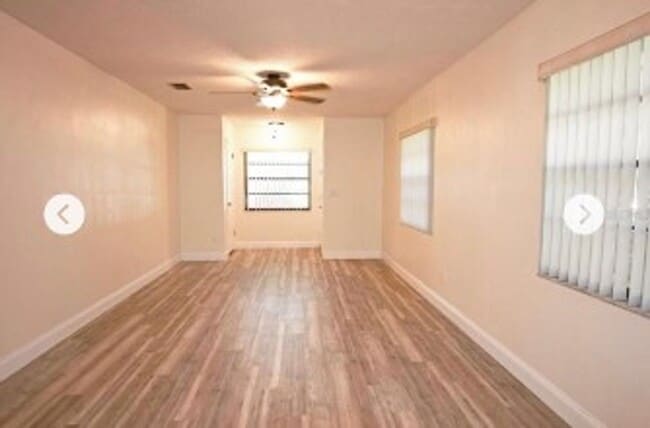 Building Photo - 2112 Oak Chace Ct